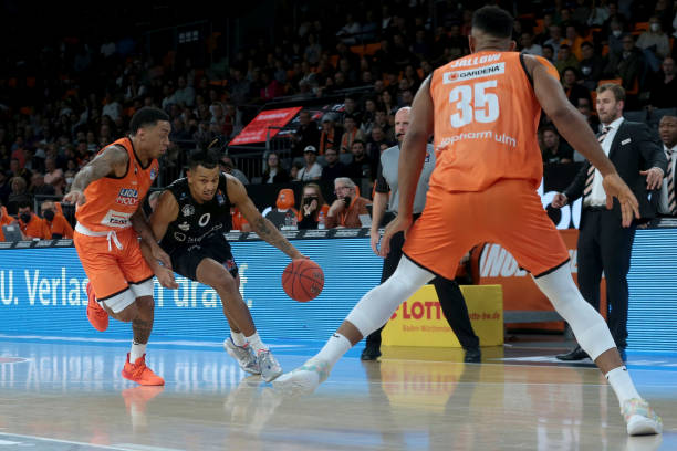 我可以帮你 我可以帮你