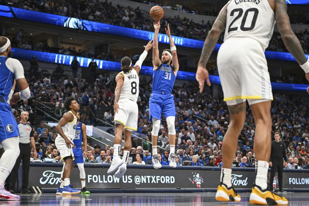 英超联赛中 英超联赛中