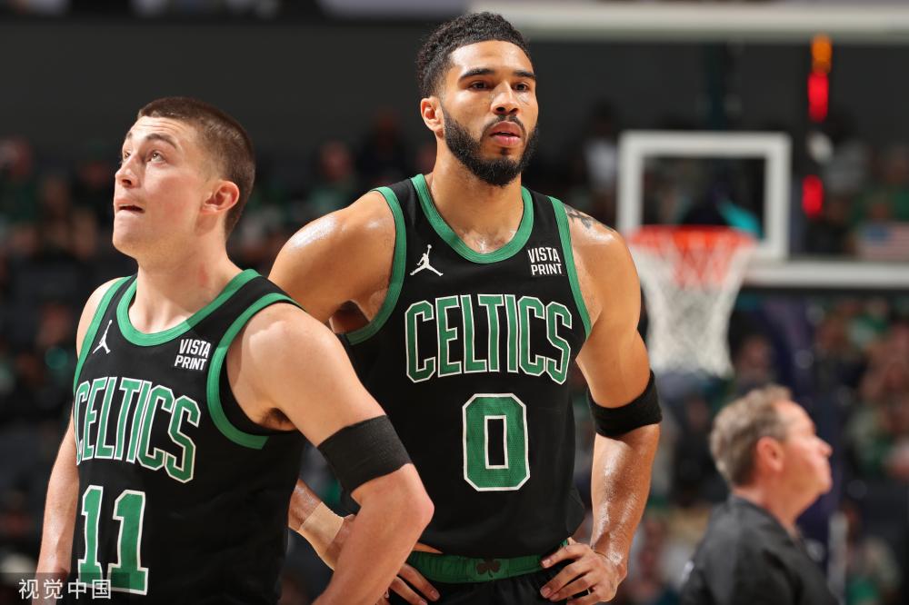 在赛季中期 在赛季中期