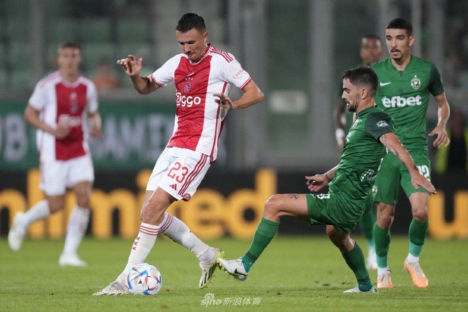 在男女4X 在男女4X